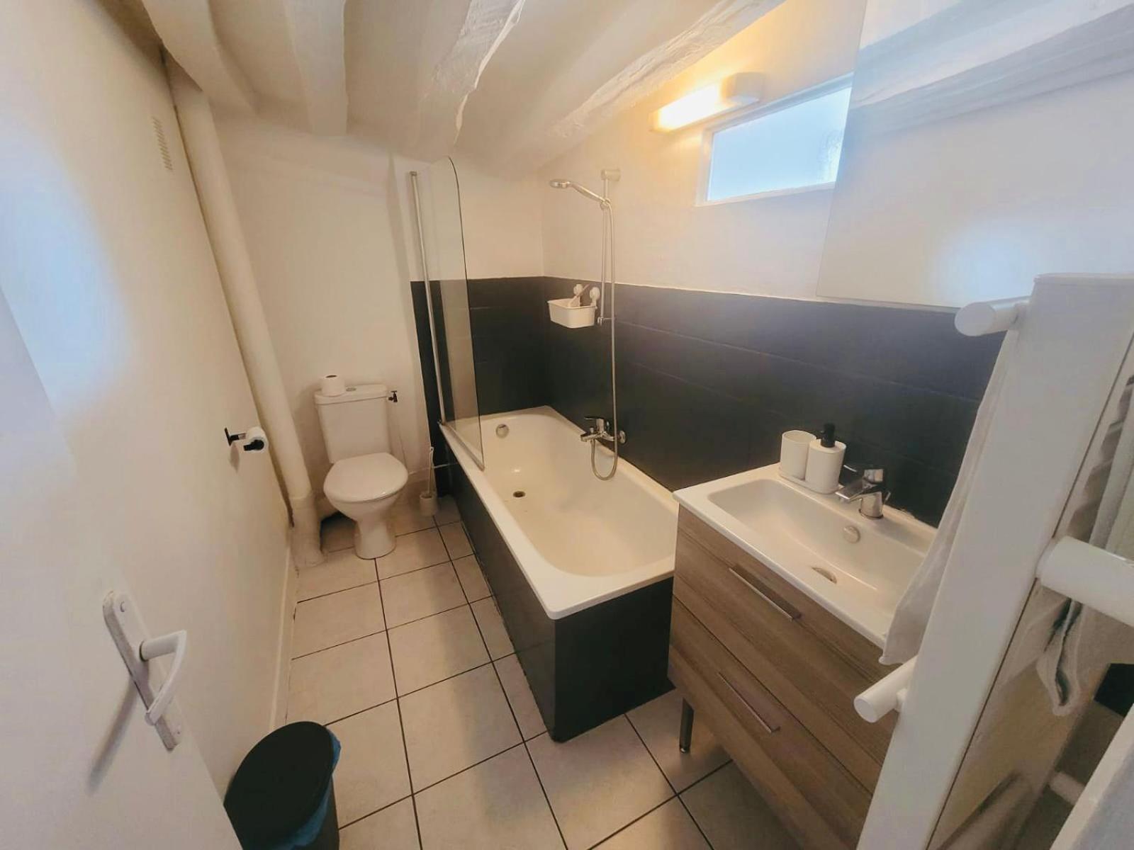 Appart Chu Rouen Lapeche Topskyhome Екстериор снимка